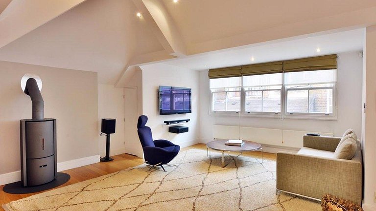 Bourbon Apartment | Mayfair | LDN502