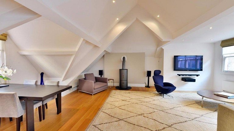 Bourbon Apartment | Mayfair | LDN502