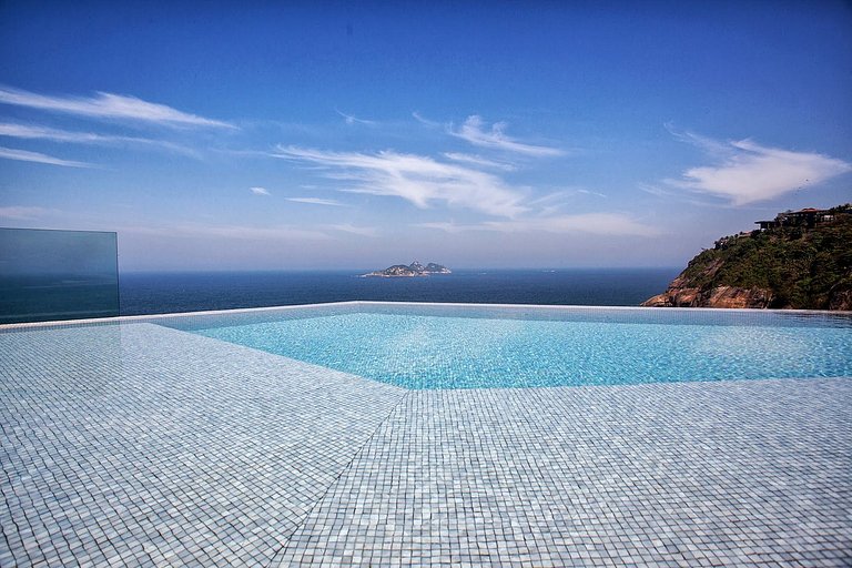 Casa con vista su Joatinga, perfetta per ammirare il mare