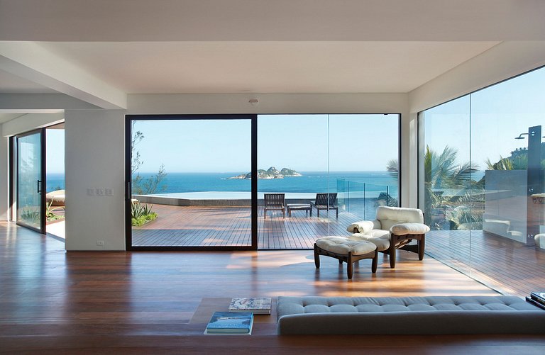 Casa con vista su Joatinga, perfetta per ammirare il mare