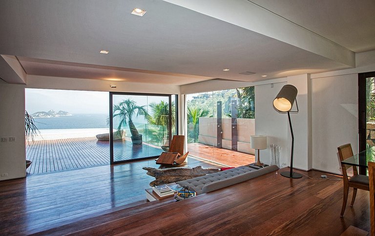 Ferienhaus in Joá mit Meerblick in Rio de Janeiro