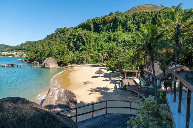 Luxus-Ferienhaus am Strand von Angra dos Reis, RJ