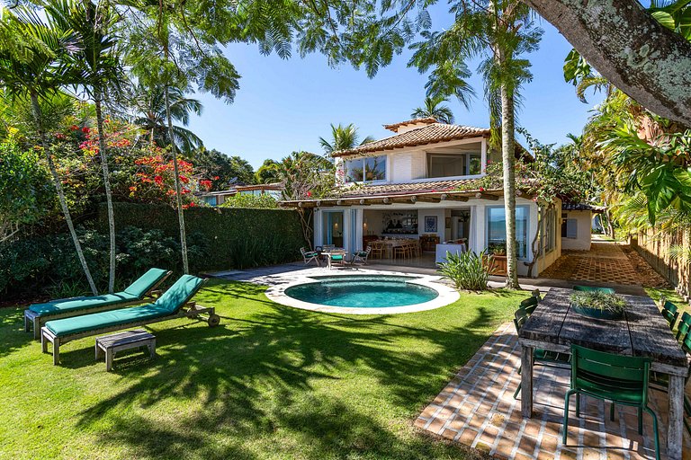 Luxus-Ferienhaus in Manguinhos Strand, Búzios, RJ