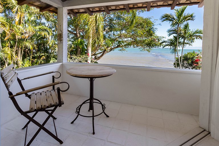 Luxus-Ferienhaus in Manguinhos Strand, Búzios, RJ