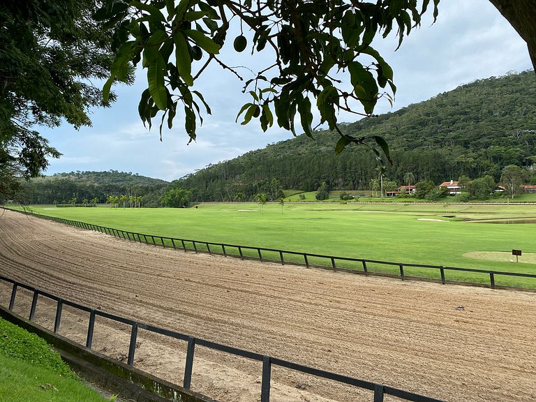 Mountain Getaway with Private Pool in Itaipava, Petrópolis