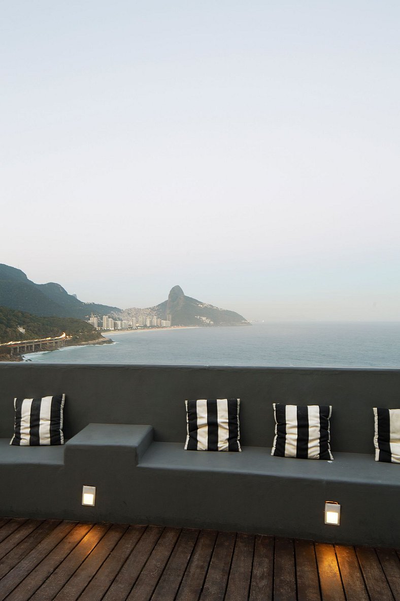 Vacation Rental Suite in Joá Rio de Janeiro Brasil